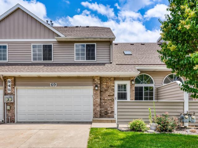 945 106th Lane NW Unit 69 Minneapolis MN 55433 - MLS# 7101642