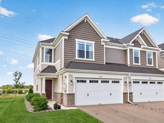 1852 Tyrone Drive Shakopee MN 55379 - MLS# 7101674
