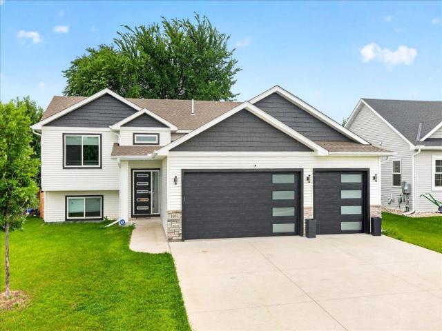 1885 Lusitano Street Shakopee MN 55379 - MLS# 7101696