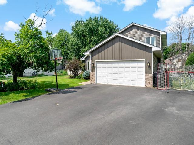 1228 Heritage Drive Shakopee MN 55379 - MLS# 7101699