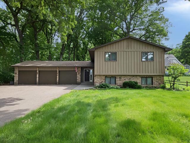 5940 Otter View Trail White Bear Lake MN 55110 - MLS# 7101943