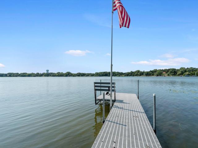 2686 Keller Parkway Maplewood MN 55109 - MLS# 7102076