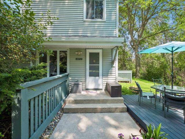 4872 Grenwich Trail N Saint Paul MN 55128 - MLS# 7102334