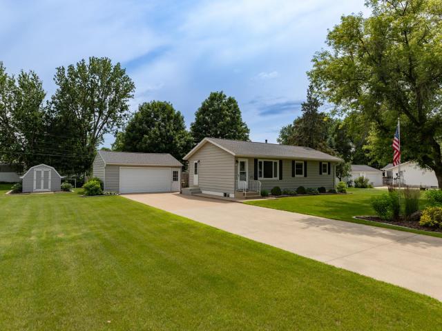 5160 14th Street SE Rochester MN 55904 - MLS# 7102564