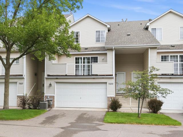 7639 Nicholas Way Chanhassen MN 55317 - MLS# 7102576