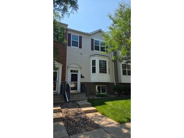 15742 Frisian Lane Saint Paul MN 55124 - MLS# 7102599
