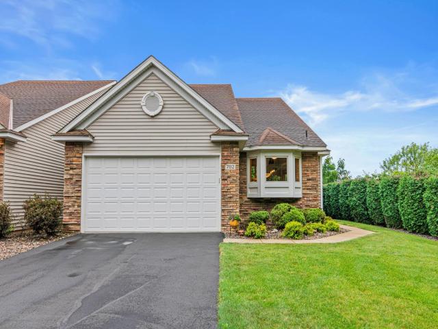 702 Crescent Curve Saint Paul MN 55127 - MLS# 7102639
