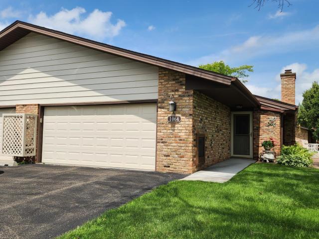 1064 Zanzibar Lane N Minneapolis MN 55447 - MLS# 7102659