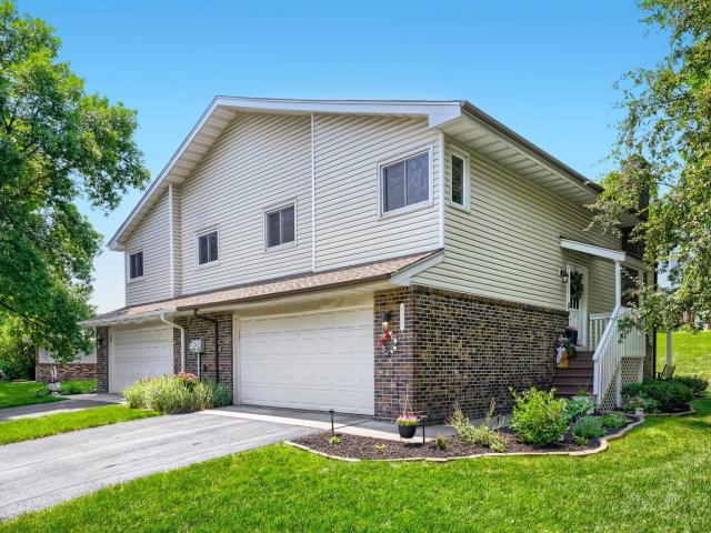 6130 Creek View Trail Minnetonka MN 55345 - MLS# 7102719