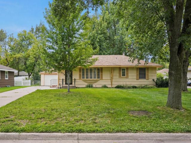 11212 Arrowhead Street NW Minneapolis MN 55433 - MLS# 7102761