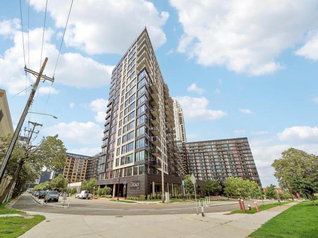 1240 S 2nd Street Unit 1201 Minneapolis MN 55415 - MLS# 7102781