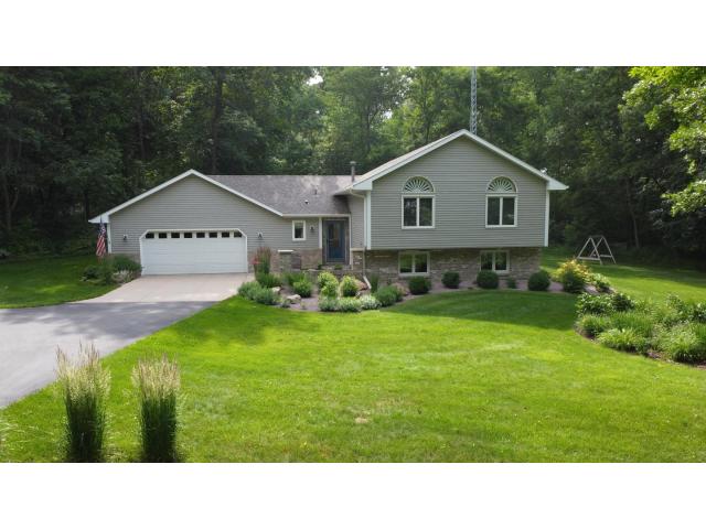 6821 Mesabi Court NW Rochester MN 55901 - MLS# 7102857