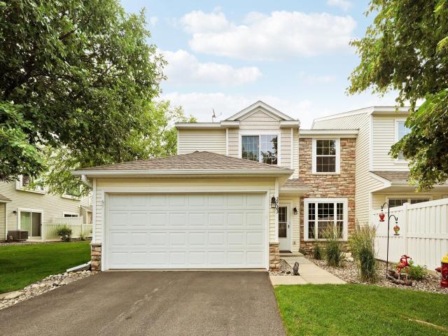 2723 Wagon Wheel Curve Chaska MN 55318 - MLS# 7103008