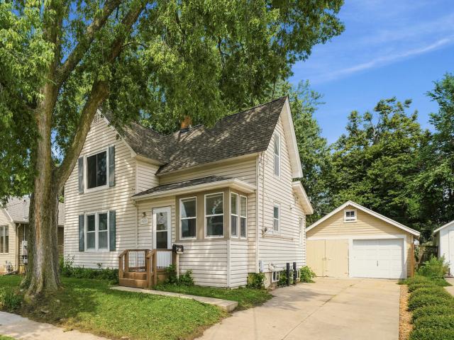 422 10th Avenue SE Rochester MN 55904 - MLS# 7103055
