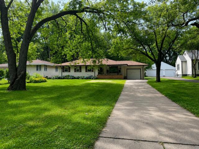 2080 Nebraska Avenue E Saint Paul MN 55119 - MLS# 7103371