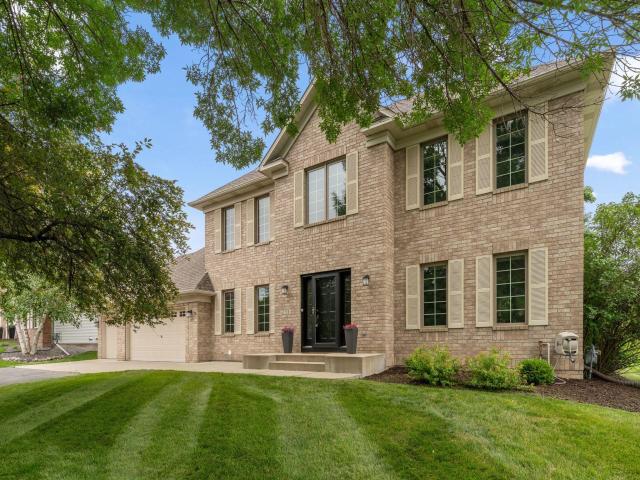 2333 Stone Creek Lane W Chanhassen MN 55317 - MLS# 7103373