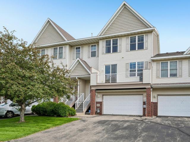 20651 Hampshire Way Lakeville MN 55044 - MLS# 7103526