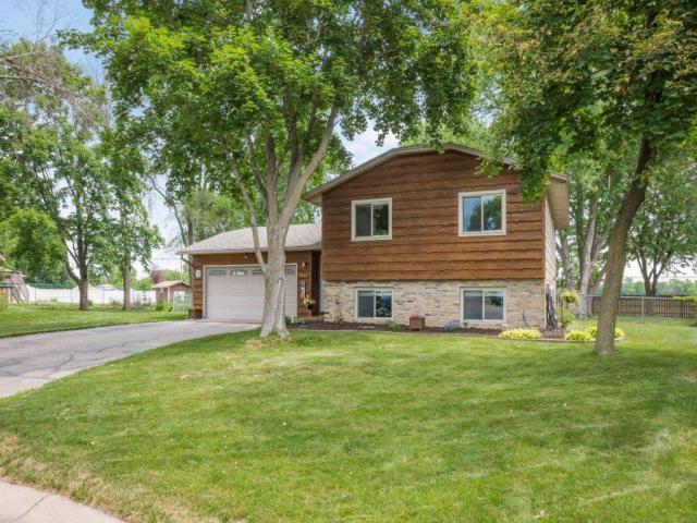 9562 99th Avenue N Osseo MN 55369 - MLS# 7103608