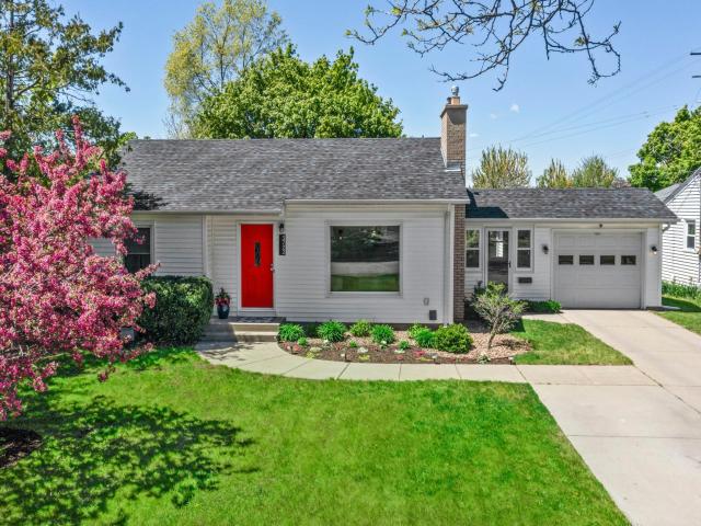 3722 Rhode Island Avenue S Minneapolis MN 55426 - MLS# 7103731