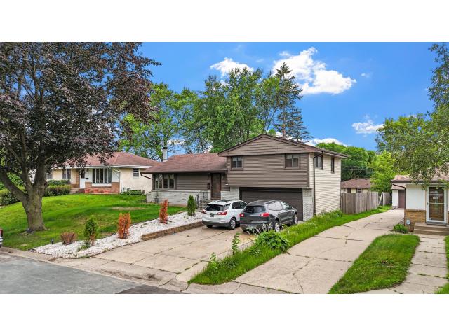 4246 Royce Street NE Minneapolis MN 55421 - MLS# 7103913