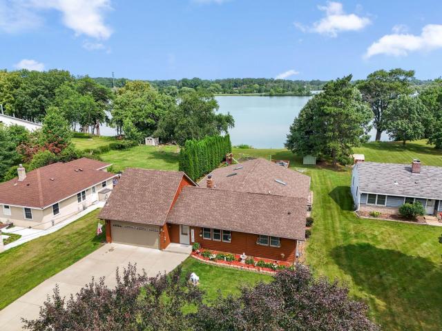1911 County Road F E North Saint Paul MN 55110 - MLS# 7104018