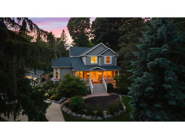 4940 Suburban Drive Excelsior MN 55331 - MLS# 7104029