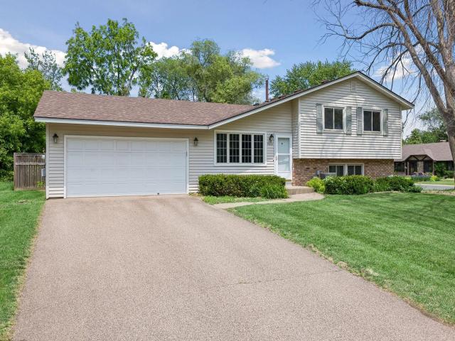 9630 12th Avenue Circle Bloomington MN 55425 - MLS# 7104100