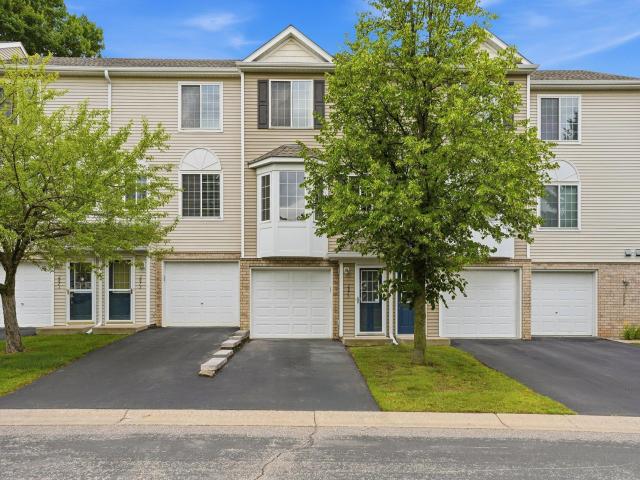 2875 Arboretum Village Trail Chanhassen MN 55331 - MLS# 7104670