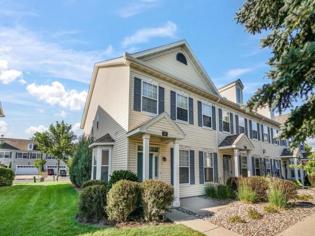 1692 Liberty Circle Shakopee MN 55379 - MLS# 7104678
