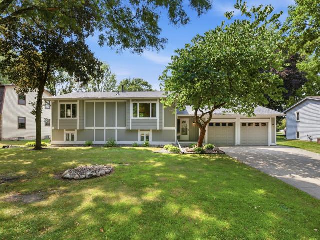 709 Nixon Avenue SE Watertown MN 55388 - MLS# 7104717