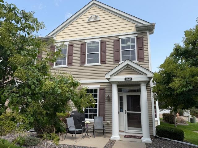 1246 Chateau Avenue Unit 409 Saint Paul MN 55109 - MLS# 7104783