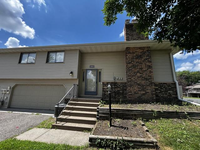 11913 70th Place N Osseo MN 55369 - MLS# 7104855