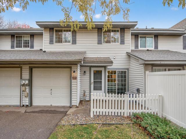 2597 Bedford Court Unit 27 Mendota Heights MN 55120 - MLS# 7104914