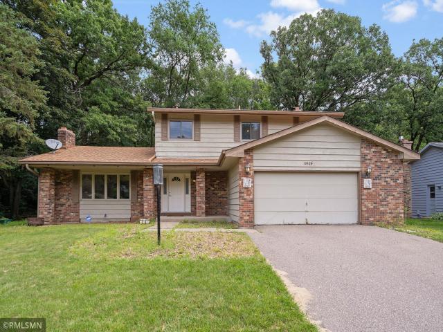 12629 Parkwood Drive Burnsville MN 55337 - MLS# 7104936