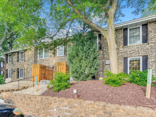 4424 Cedar Lake Road S Unit 1 Minneapolis MN 55416 - MLS# 7104962