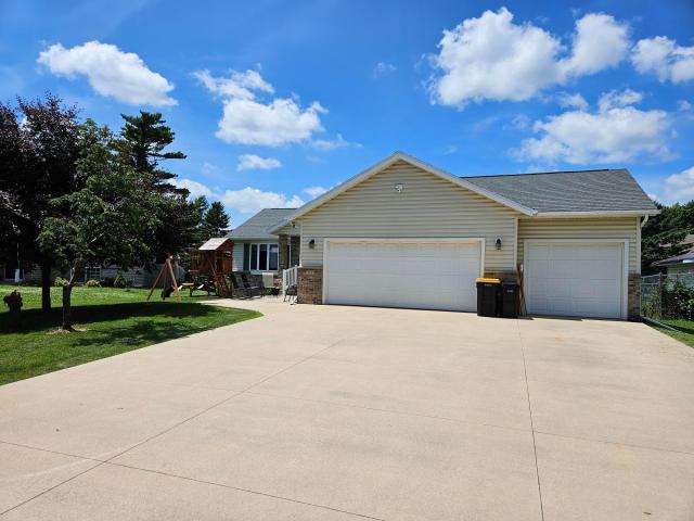 712 Mlinar Avenue Spring Valley MN 55975 - MLS# 7105071