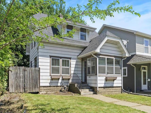 399 Curtice Street E Saint Paul MN 55107 - MLS# 7105650