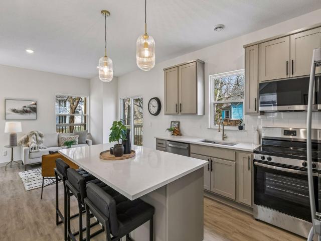 2414 Como Avenue SE Minneapolis MN 55414 - MLS# 7105746