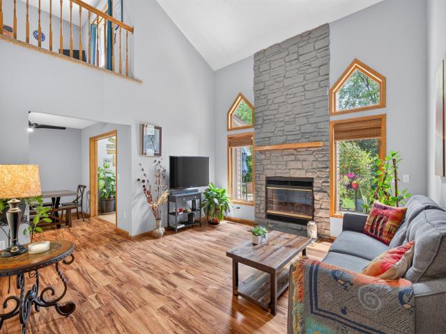 13125 Gemstone Court Apple Valley MN 55124 - MLS# 7105775