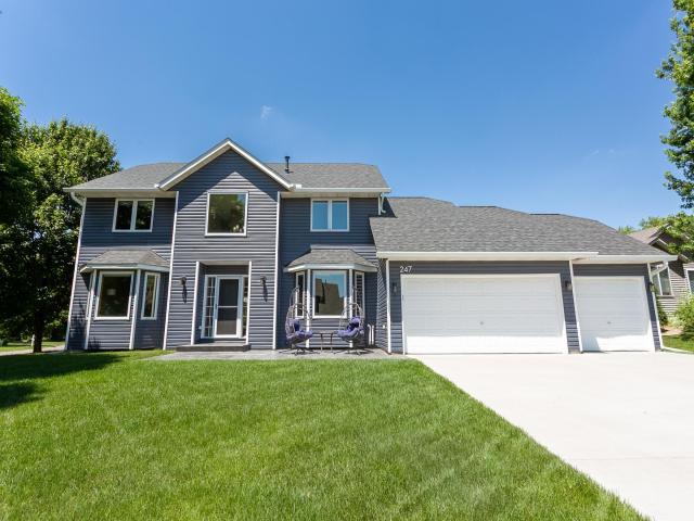 247 Pendryn Hill Circle Saint Paul MN 55125 - MLS# 7105934