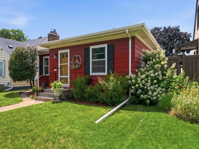 5752 23rd Avenue S Minneapolis MN 55417 - MLS# 7105989