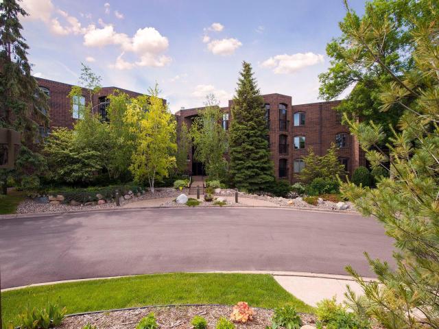 8400 Pennsylvania Road Unit 125 Bloomington MN 55438 - MLS# 7106057