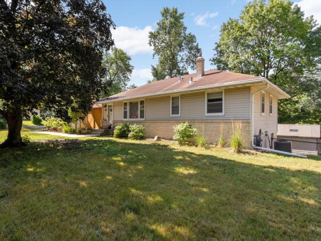 9807 Cedar Lake Road Minnetonka MN 55305 - MLS# 7106068
