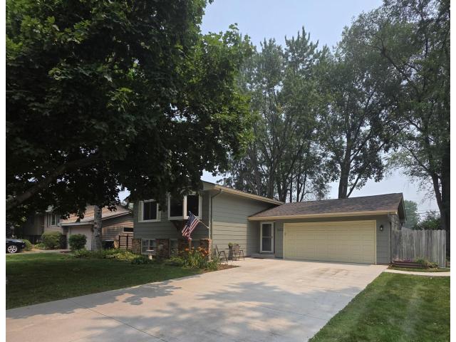 5570 Schutta Road Shoreview MN 55126 - MLS# 7106078