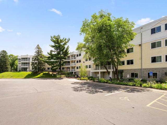 130 Demont Avenue E Unit 348 Saint Paul MN 55117 - MLS# 7106099