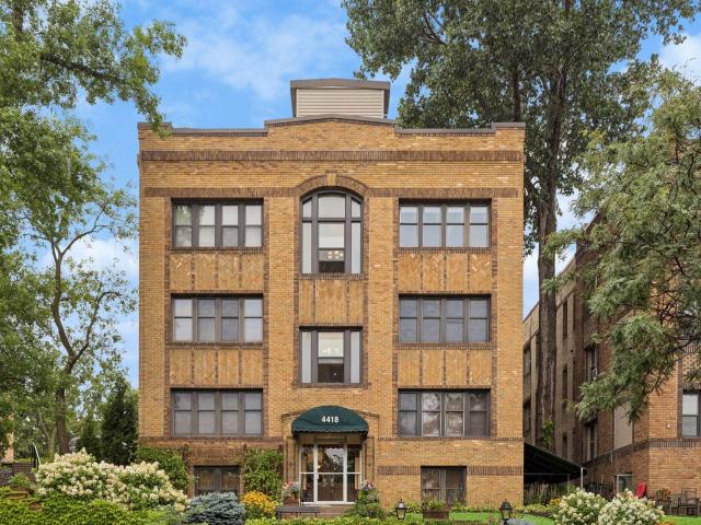 4418 W Lake Harriet Parkway Unit 205 Minneapolis MN 55410 - MLS# 7106160