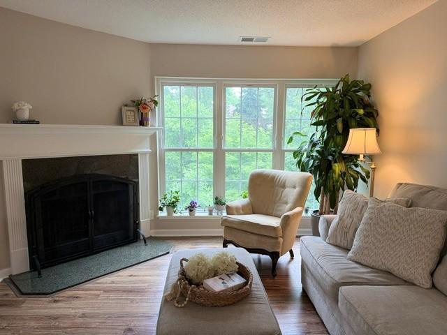 6010 Chasewood Parkway Unit 203 Minnetonka MN 55343 - MLS# 7106289