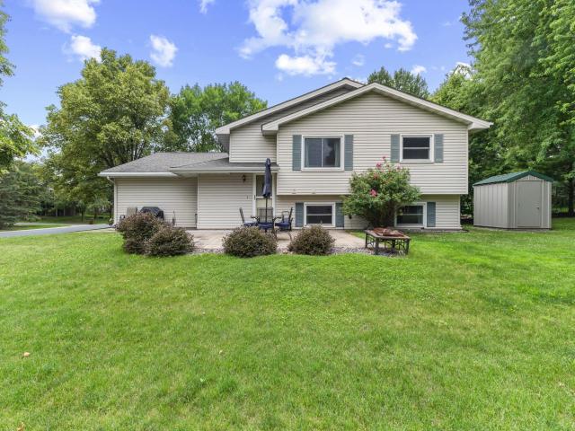 13612 86th Avenue N Osseo MN 55369 - MLS# 7106467