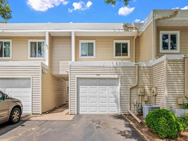 919 120th Lane NW Minneapolis MN 55448 - MLS# 7106475