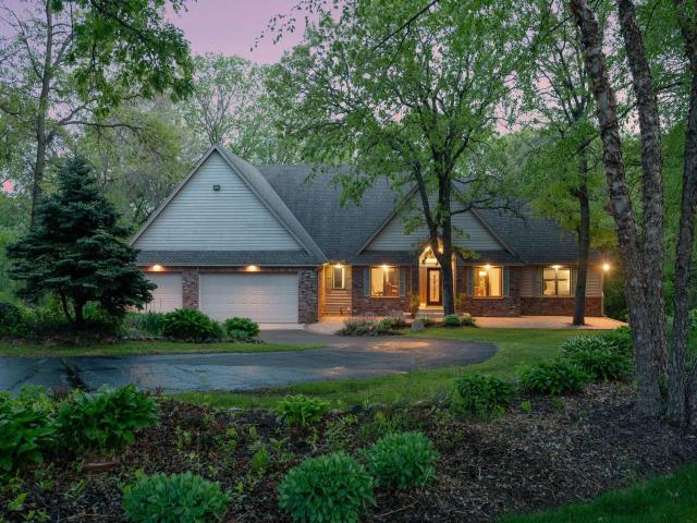 9440 Abigail Court Inver Grove Heights MN 55077 - MLS# 7106494